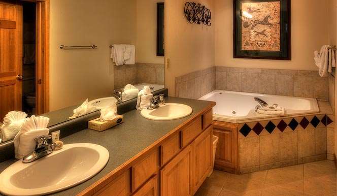 Grand Timber Lodge Breckenridge Room photo